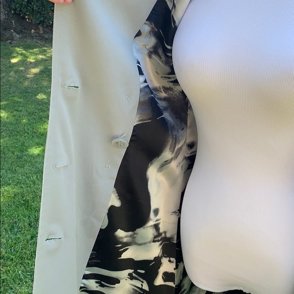 Classic Trench Coat in gray size XS - Picture 9 of 12